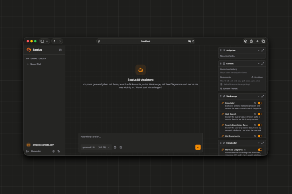 Socius workbench start screen with three-panel layout.